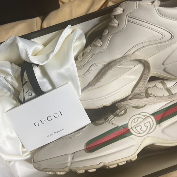 Shoes - Picture 6 of 6